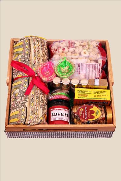 Picture of CORPORATE GIFT HAMPER FOR DIWALI