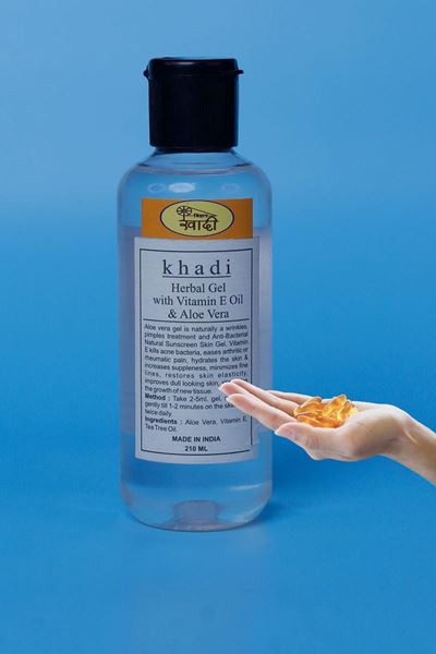 Picture of Bihar Khadi Herbal Gel with Vitamin-E Oil and Aloe Vera- 210 ML